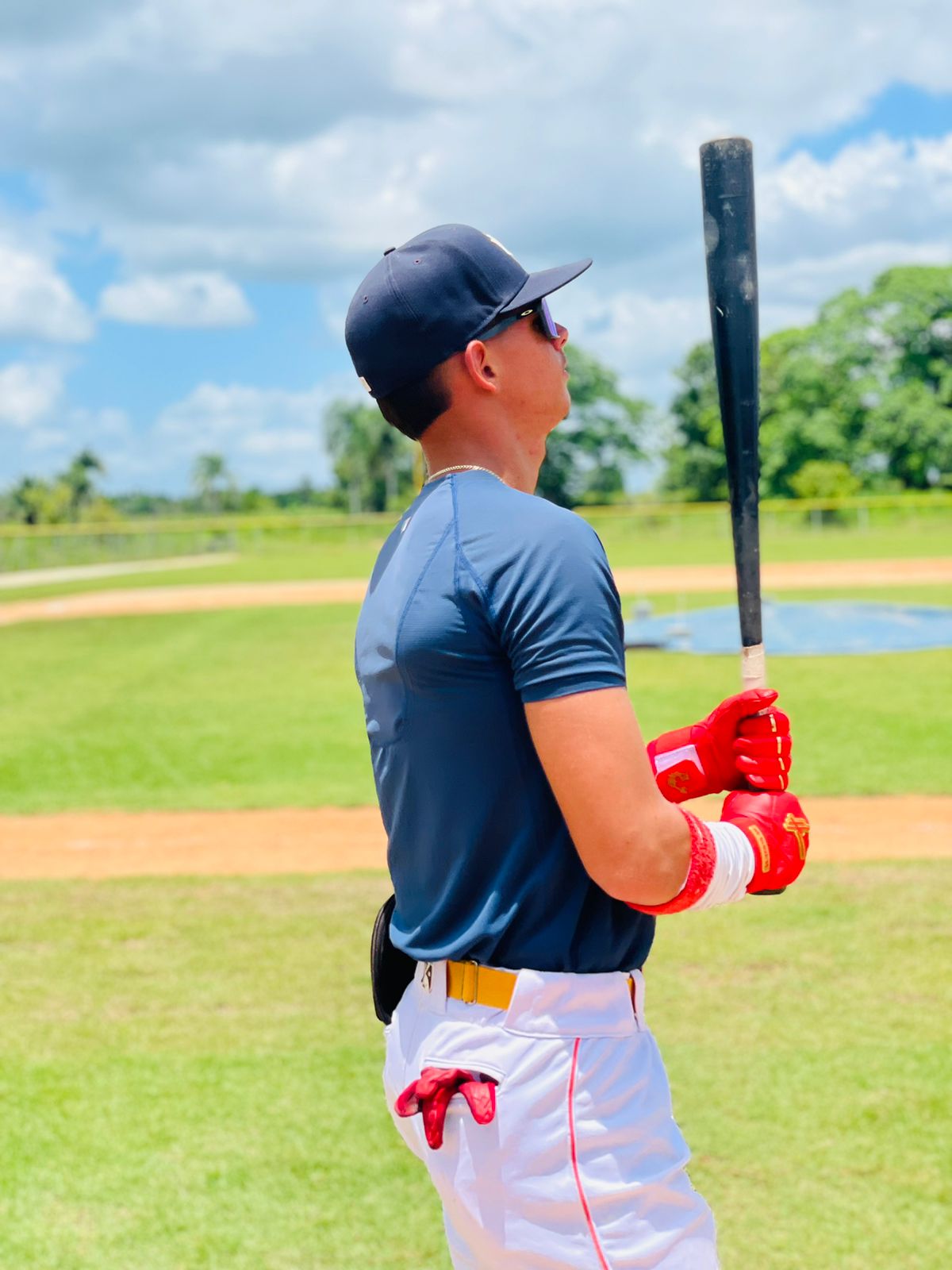 Kevin Alvarez with the red hc batting gloves